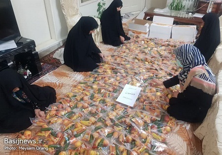 خدمت رسانی بسیجیان ناحیه شهید بهشتی به مدافعان امنیت در سطح شهر