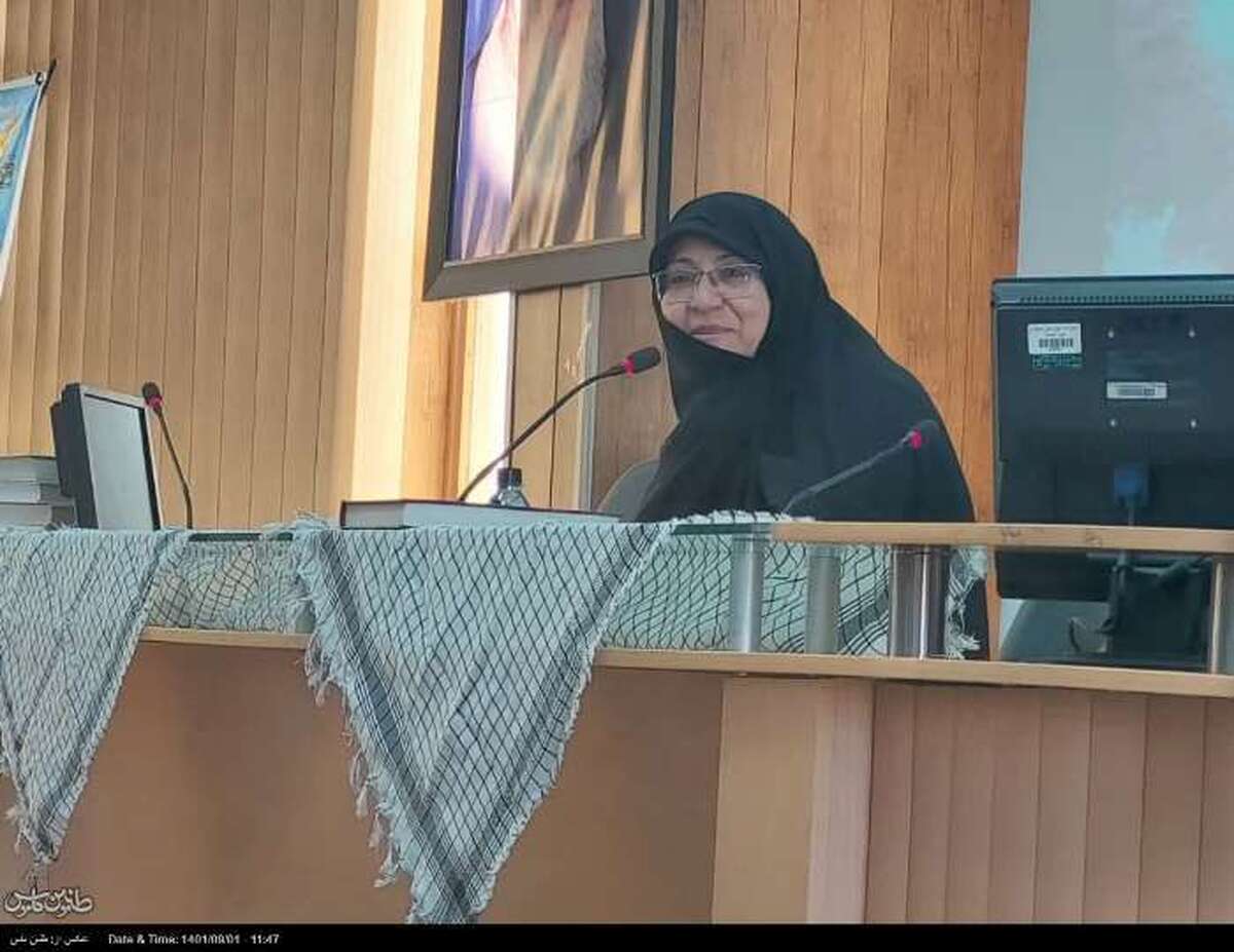 یک استاد حوزه و دانشگاه :
بصیرت لازمه حضور موفق اجتماعی / زندگی در چهارچوب دین، حق پرستی، ولایتمداری، تکلیفمدار بودن؛ ۴ خصلت اهل بصیرت