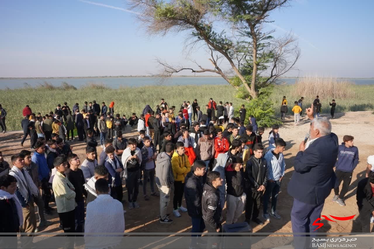 بازدید دانش آموزان لرستانی از مناطق عملیاتی جنوب