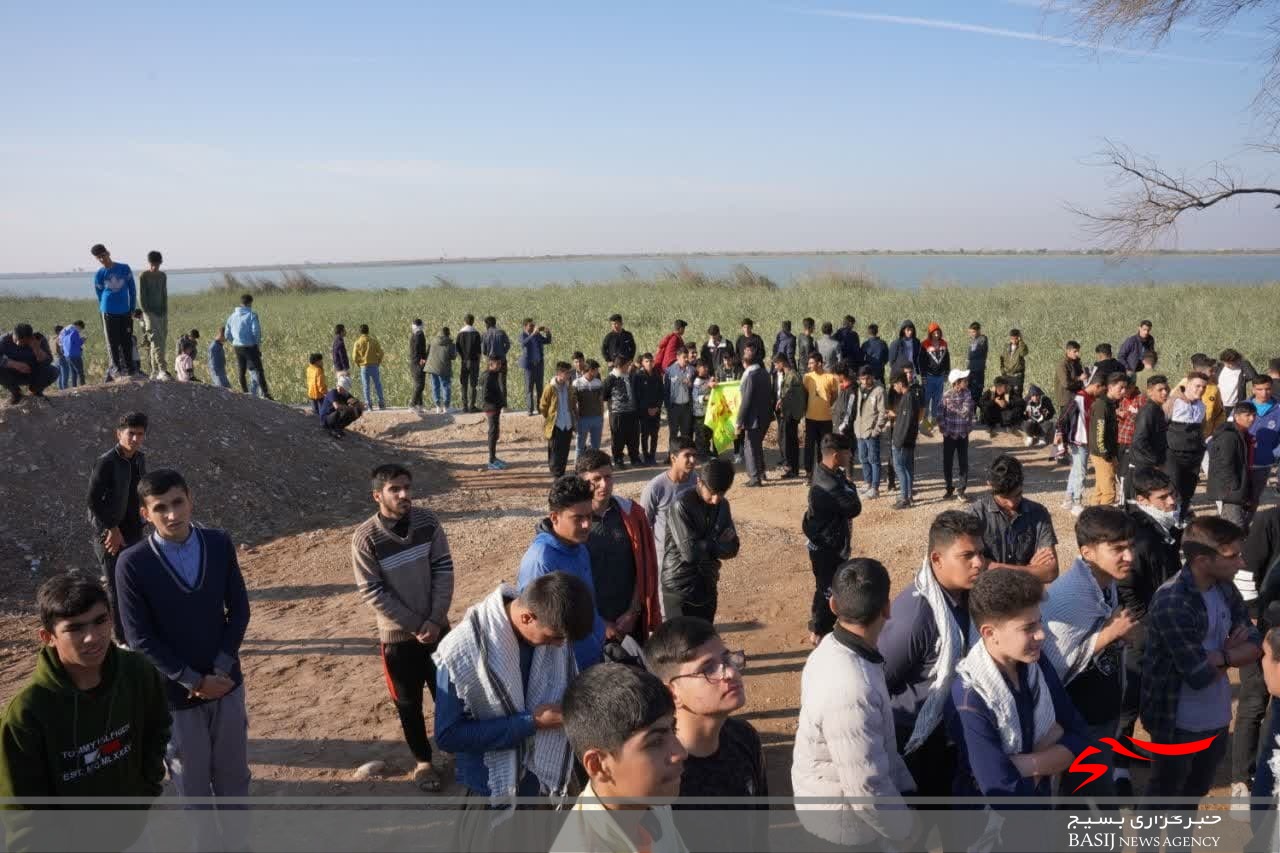 بازدید دانش آموزان لرستانی از مناطق عملیاتی جنوب
