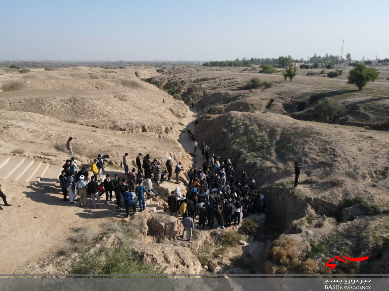بازدید دانش آموزان لرستانی از مناطق عملیاتی جنوب