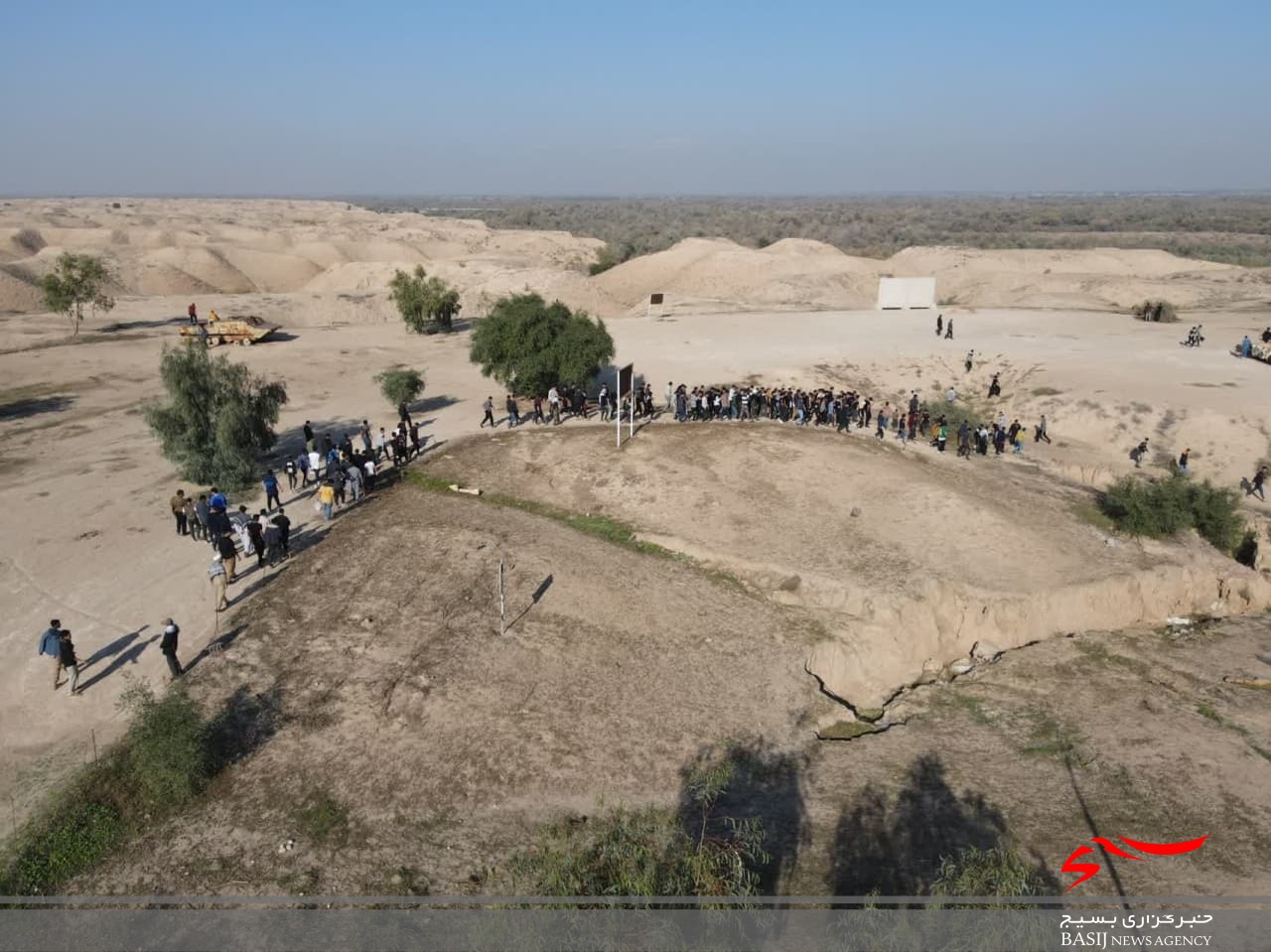 بازدید دانش آموزان لرستانی از مناطق عملیاتی جنوب