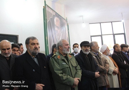 برگزاری مراسم تشییع پیکر رستم قاسمی با حضور فرماندهان سپاه در شهرک شهید محلاتی تهران