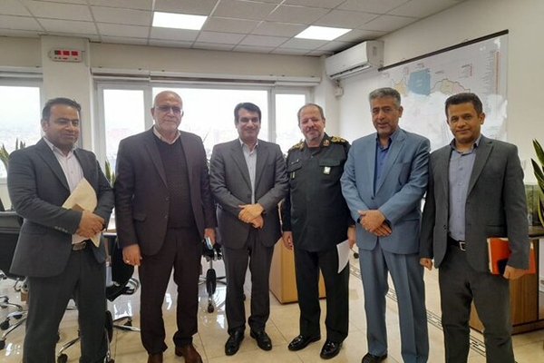 جاده «لاور» جوابگوی نیازهای مردم نیست جاده «لاور» جوابگوی نیازهای مردم نیست