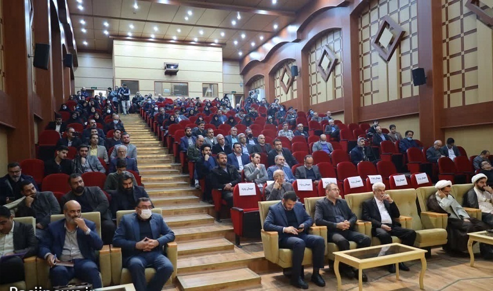 علم،منطق و اخلاق سه عامل مهم وحدت بین حوزه و دانشگاه است علم،منطق و اخلاق سه عامل مهم وحدت بین حوزه و دانشگاه است