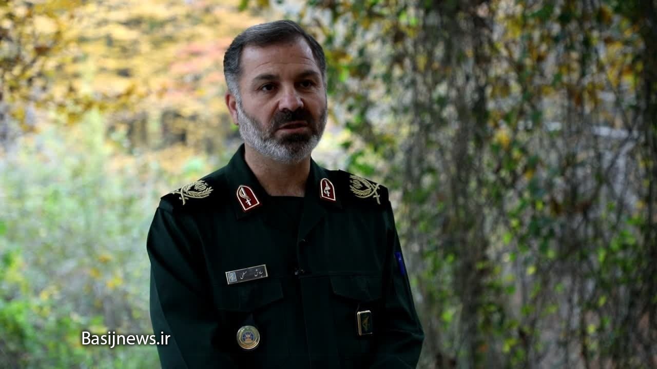 قریب به ۳۰ هزار بسیجی قریب به ۳۰ هزار بسیجی