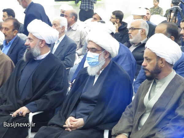 مراسم تودیع و معارفه امام جمعه شهر دلوار انجام شد مراسم تودیع و معارفه امام جمعه شهر دلوار انجام شد