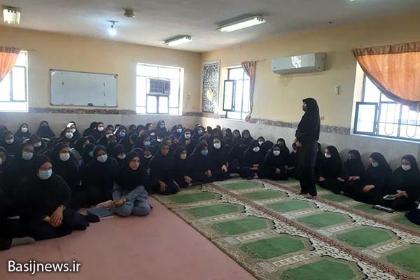 وظیفه دانشآموزان ادامه راه شهدا در سنگر علم میباشد وظیفه دانشآموزان ادامه راه شهدا در سنگر علم میباشد