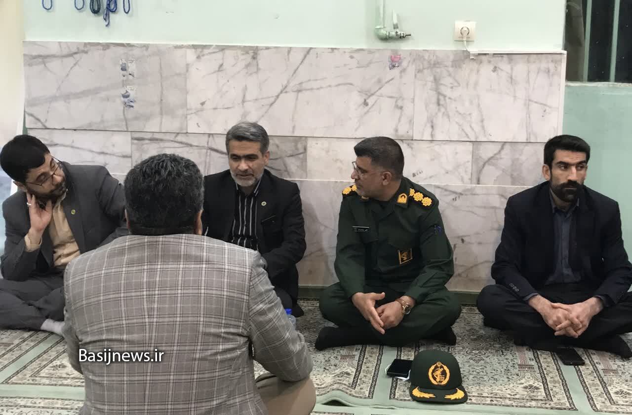 ارایه خدمات مشاوره ای حقوقی و قضایی رایگان به مردم در مسجد امام حسن عسکری(ع) یاسوج ارایه خدمات مشاوره ای حقوقی و قضایی رایگان به مردم در مسجد امام حسن عسکری(ع) یاسوج