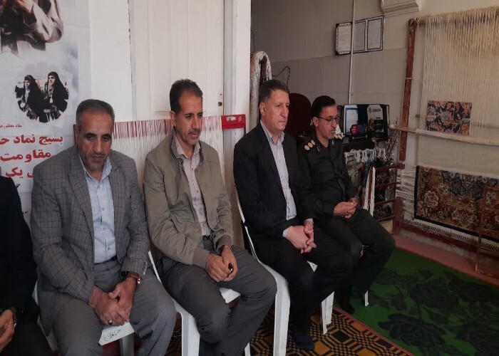 افتتاح مرکز کارآفرینی طرح فدک باحضور فرمانده سپاه ناحیه ایوان افتتاح مرکز کارآفرینی طرح فدک باحضور فرمانده سپاه ناحیه ایوان