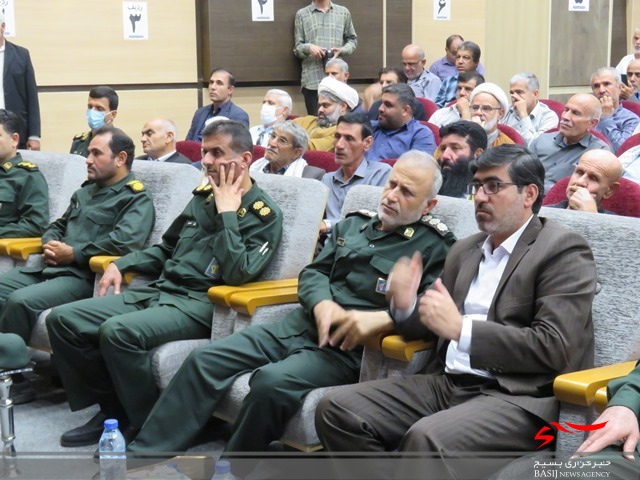 رزمندگان، اولیاء ممتاز خداوند هستند