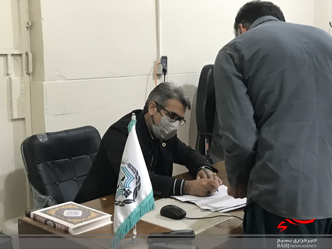 ارائه خدمات مشاوره حقوقی و قضایی توسط وکلای بسیجی به زندانیان در یاسوج ارائه خدمات مشاوره حقوقی و قضایی توسط وکلای بسیجی به زندانیان در یاسوج
