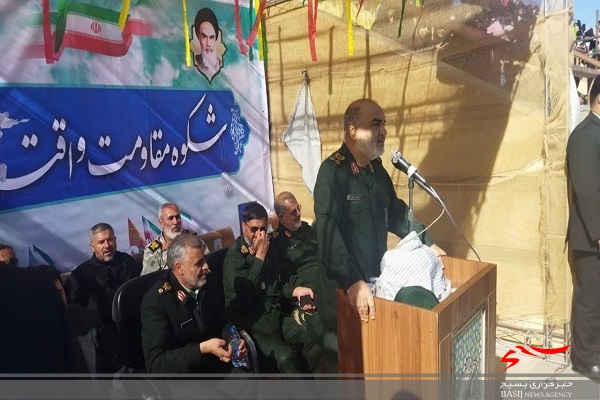 شیعه و سنی در سیستان و بلوچستان ارتباط تنگاتنگی دارند/امروز دشمن با تمام قوا به صحنه آمده است شیعه و سنی در سیستان و بلوچستان ارتباط تنگاتنگی دارند/امروز دشمن با تمام قوا به صحنه آمده است