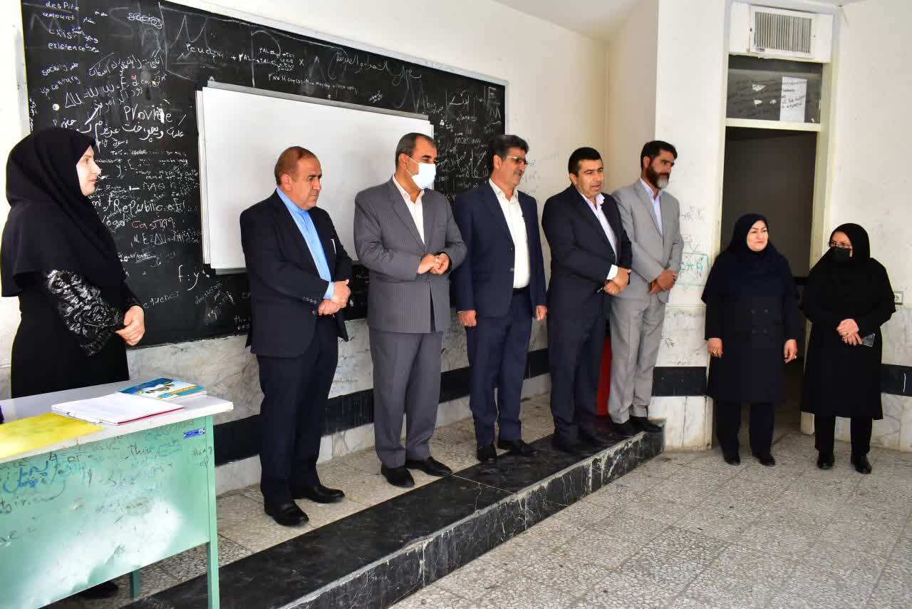 بازدید سرزده معاون سیاسی استاندار کهگیلویه و بویراحمد از مدارس شهر یاسوج
