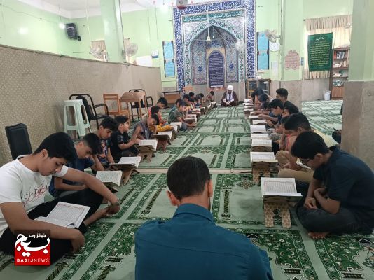 در بهار رمضان برگزاری محفل جزء خوانی قرآن کریم در عسلویه