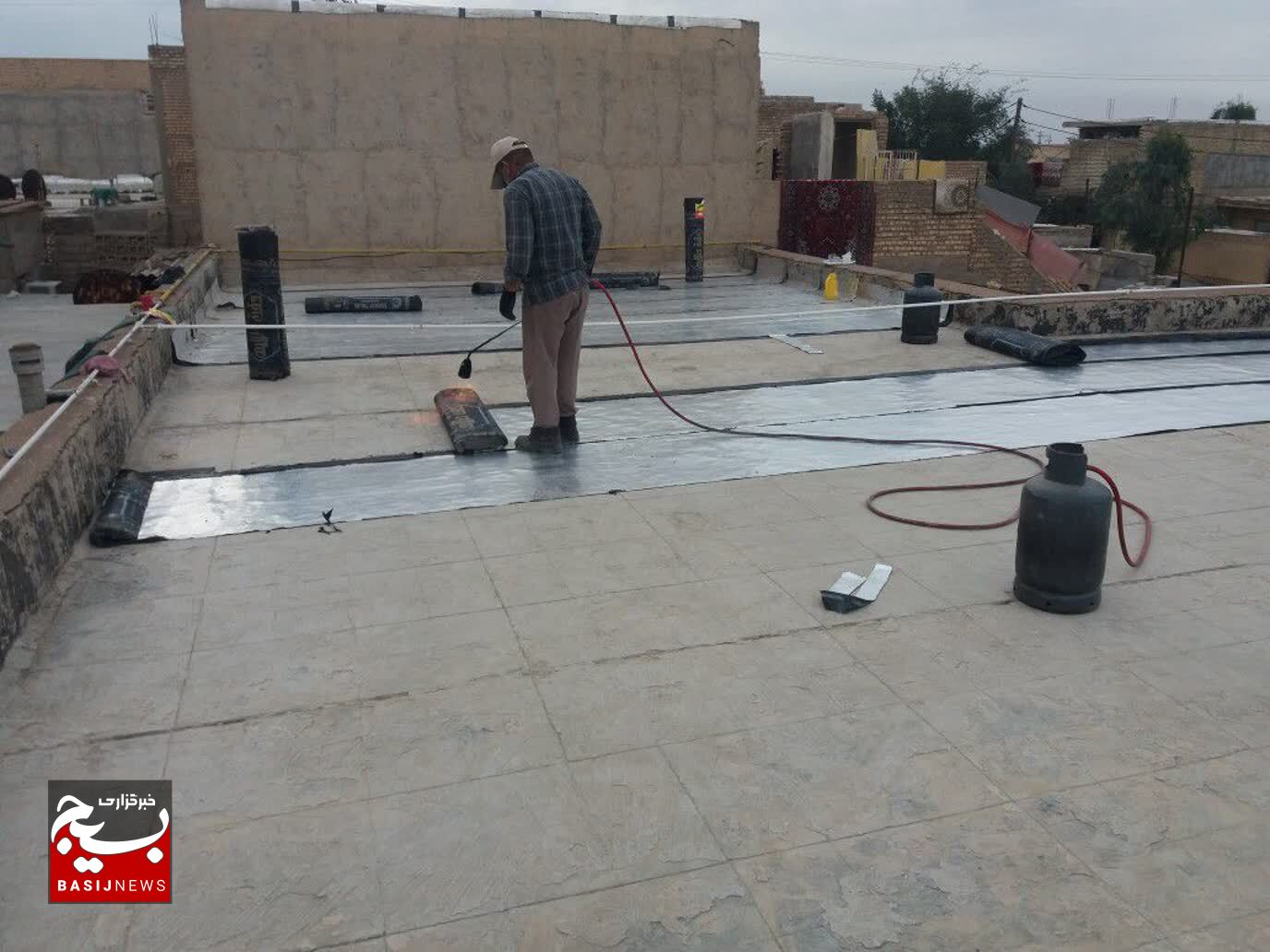 جهاد امید آفرینی با محرومیت زدایی در روستاهای شوشتر /تعمیرات ۲۶ واحد مسکونی محروم جهاد امید آفرینی با محرومیت زدایی در روستاهای شوشتر /تعمیرات ۲۶ واحد مسکونی محروم