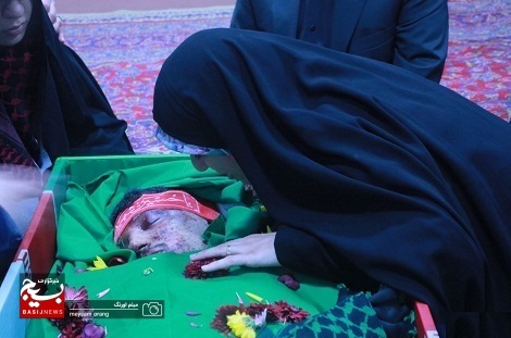 مراسم بدرقه و تشییع پیکر شهیدان مدافع حرم «میلاد حیدری» و «مقداد مهقانی» برگزار شد