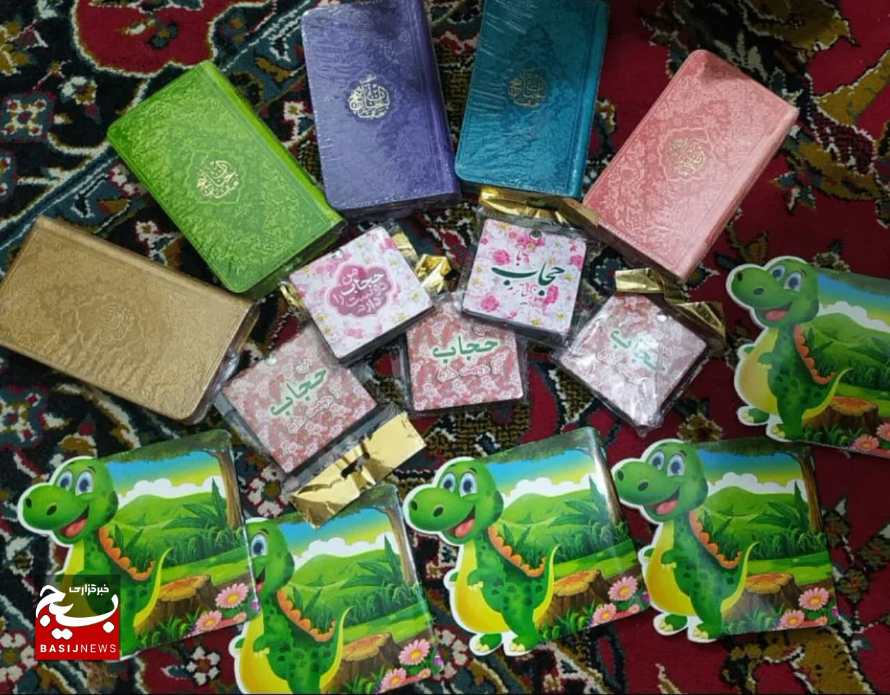 اردوی دورهمی دختران صالحینی پایگاه معراج قم در بوستان پروانه برگزار شد اردوی دورهمی دختران صالحینی پایگاه معراج قم در بوستان پروانه برگزار شد