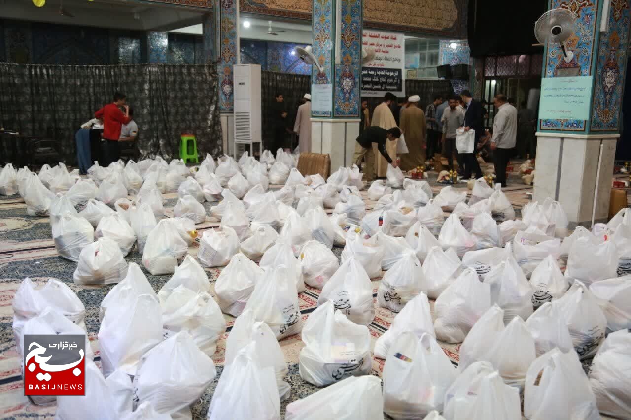 بسته های کمک مومنانه جهادگران درب خانه محرومان اهوازی بسته های کمک مومنانه جهادگران درب خانه محرومان اهوازی