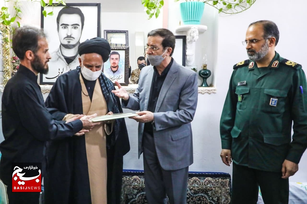 « مهدی زاهدلویی» شهید شاخص سال 1402 استان قم شد « مهدی زاهدلویی» شهید شاخص سال 1402 استان قم شد