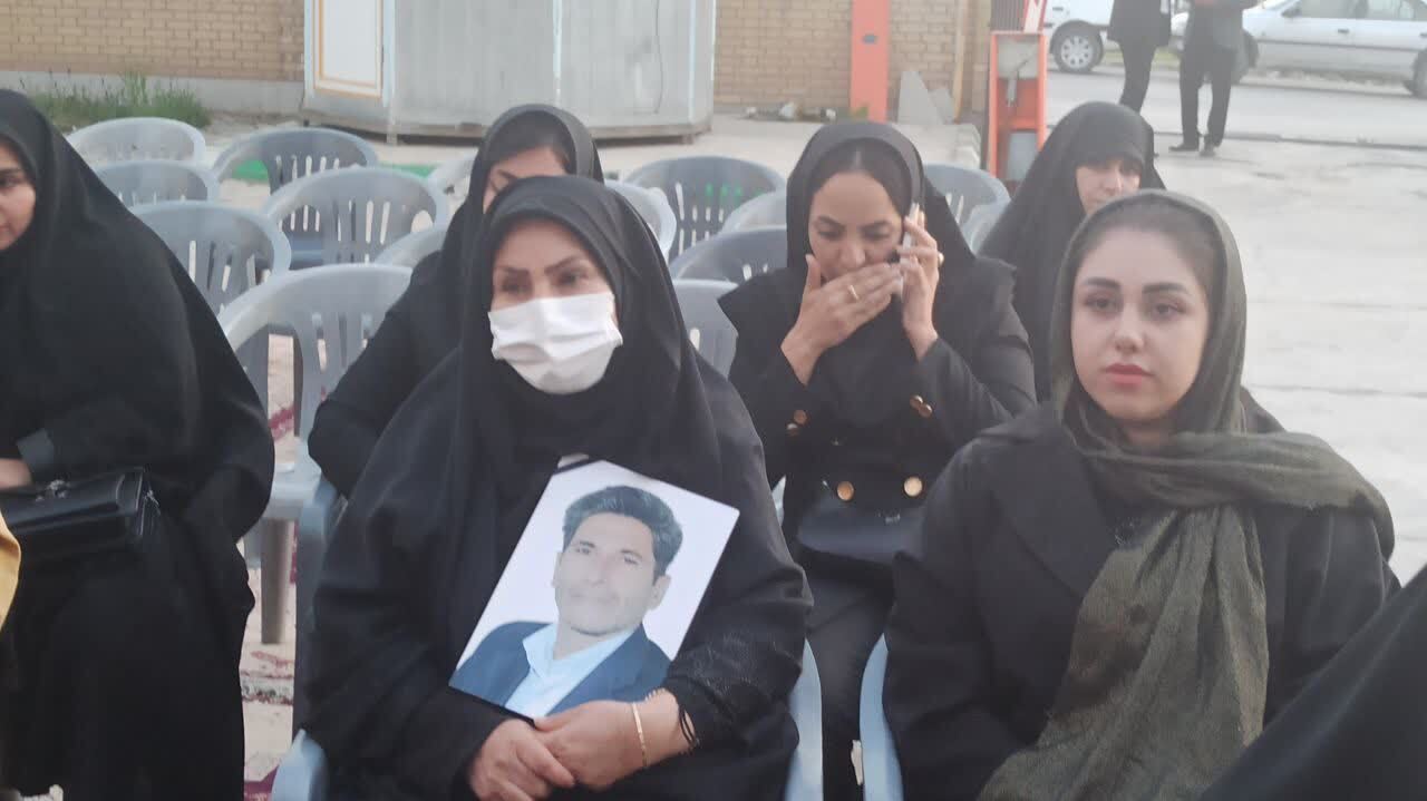 تجلیل از خانوادههای شهدای میراث فرهنگی کهگیلویه و بویراحمد + تصاویر تجلیل از خانوادههای شهدای میراث فرهنگی کهگیلویه و بویراحمد + تصاویر