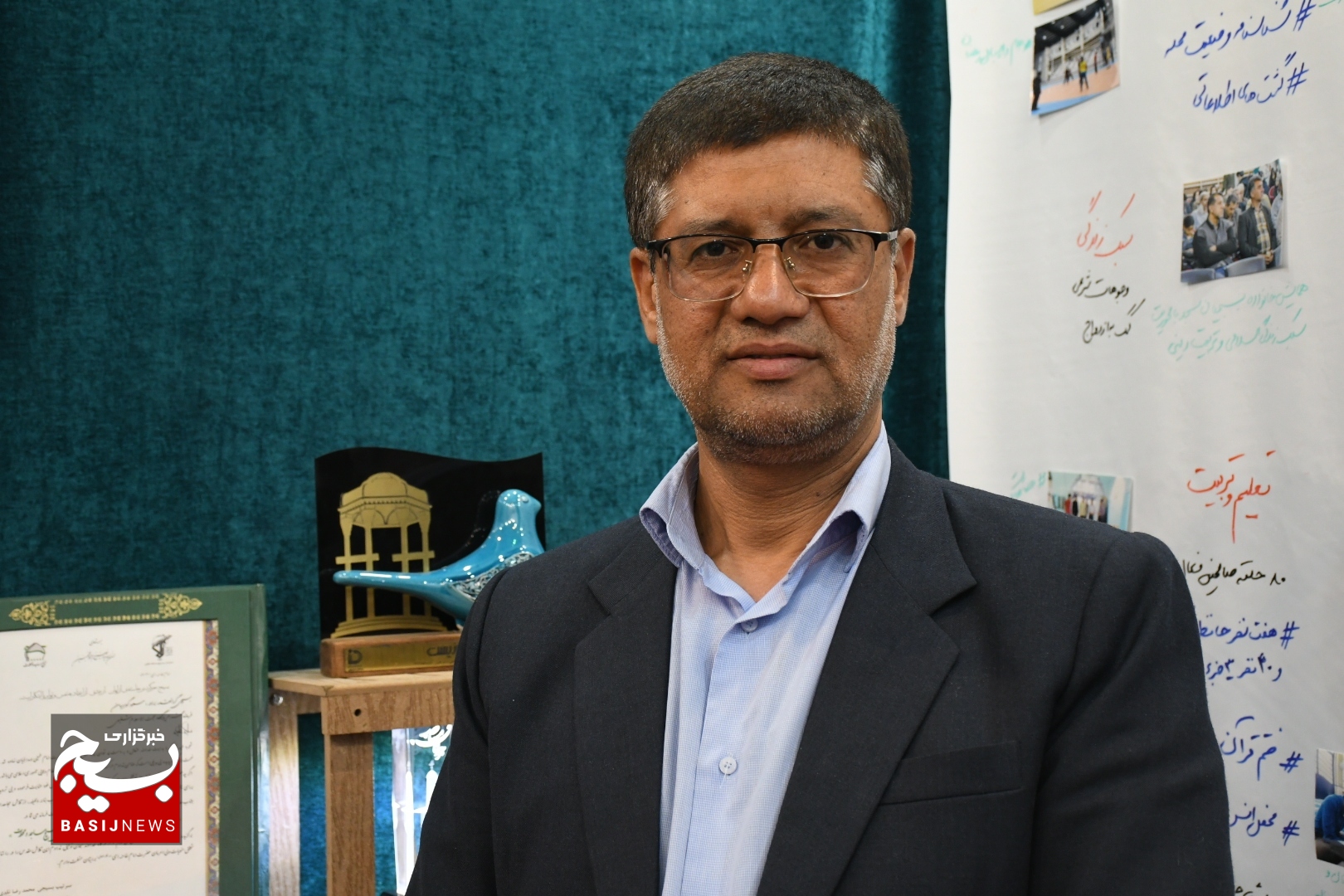توزیع ماهانه بسته معیشتی بین ۷۰۰ خانواده نیازمند/ نماز جماعت با حضور ۹۰۰ بسیجی دهه هشتادی و نودی اقامه میشود توزیع ماهانه بسته معیشتی بین ۷۰۰ خانواده نیازمند/ نماز جماعت با حضور ۹۰۰ بسیجی دهه هشتادی و نودی اقامه میشود