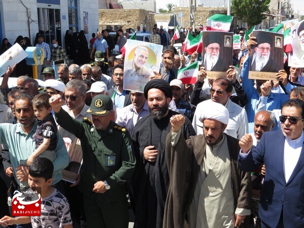 راهپیمایی روز قدس همزمان با سراسر کشور در شهر دلوار برگزار شد راهپیمایی روز قدس همزمان با سراسر کشور در شهر دلوار برگزار شد