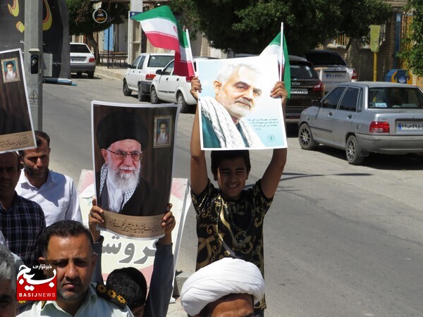 راهپیمایی روز قدس همزمان با سراسر کشور در شهر دلوار برگزار شد راهپیمایی روز قدس همزمان با سراسر کشور در شهر دلوار برگزار شد
