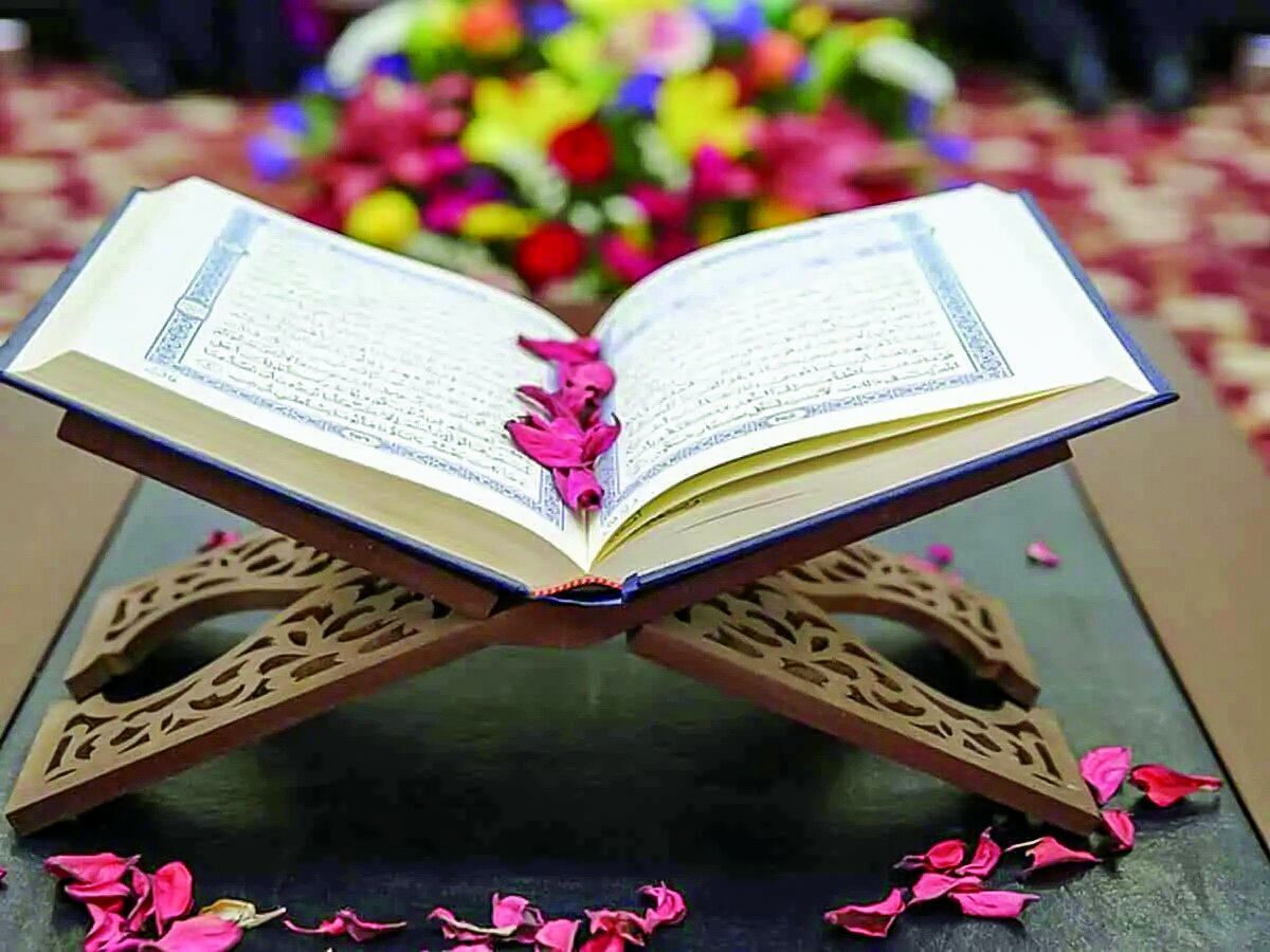 محفل انس با قرآن کریم و مراسم وداع با ماه مبارک رمضان ویژه خانواده کارکنان در زنجان برگزار می شود محفل انس با قرآن کریم و مراسم وداع با ماه مبارک رمضان ویژه خانواده کارکنان در زنجان برگزار می شود