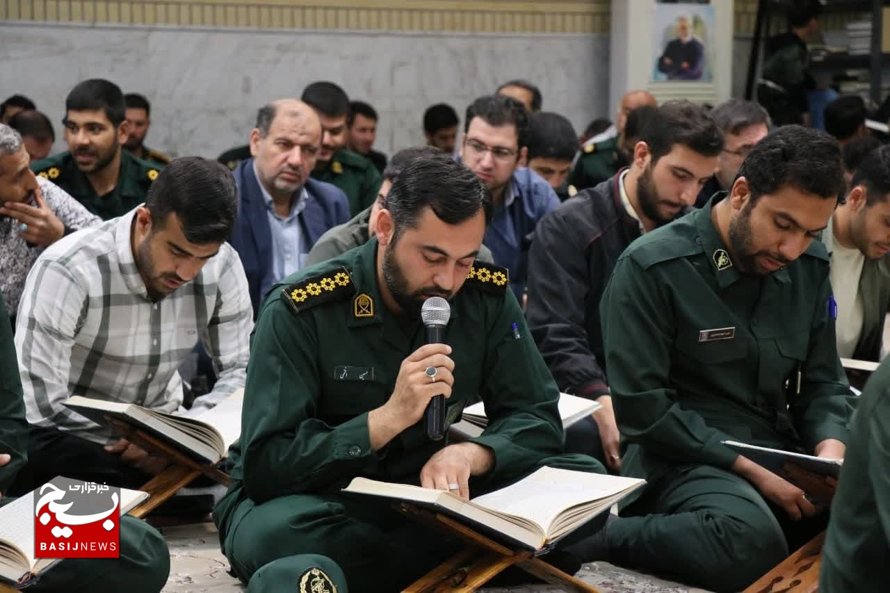 سیره و منش زندگی شهدا درس زندگی است سیره و منش زندگی شهدا درس زندگی است