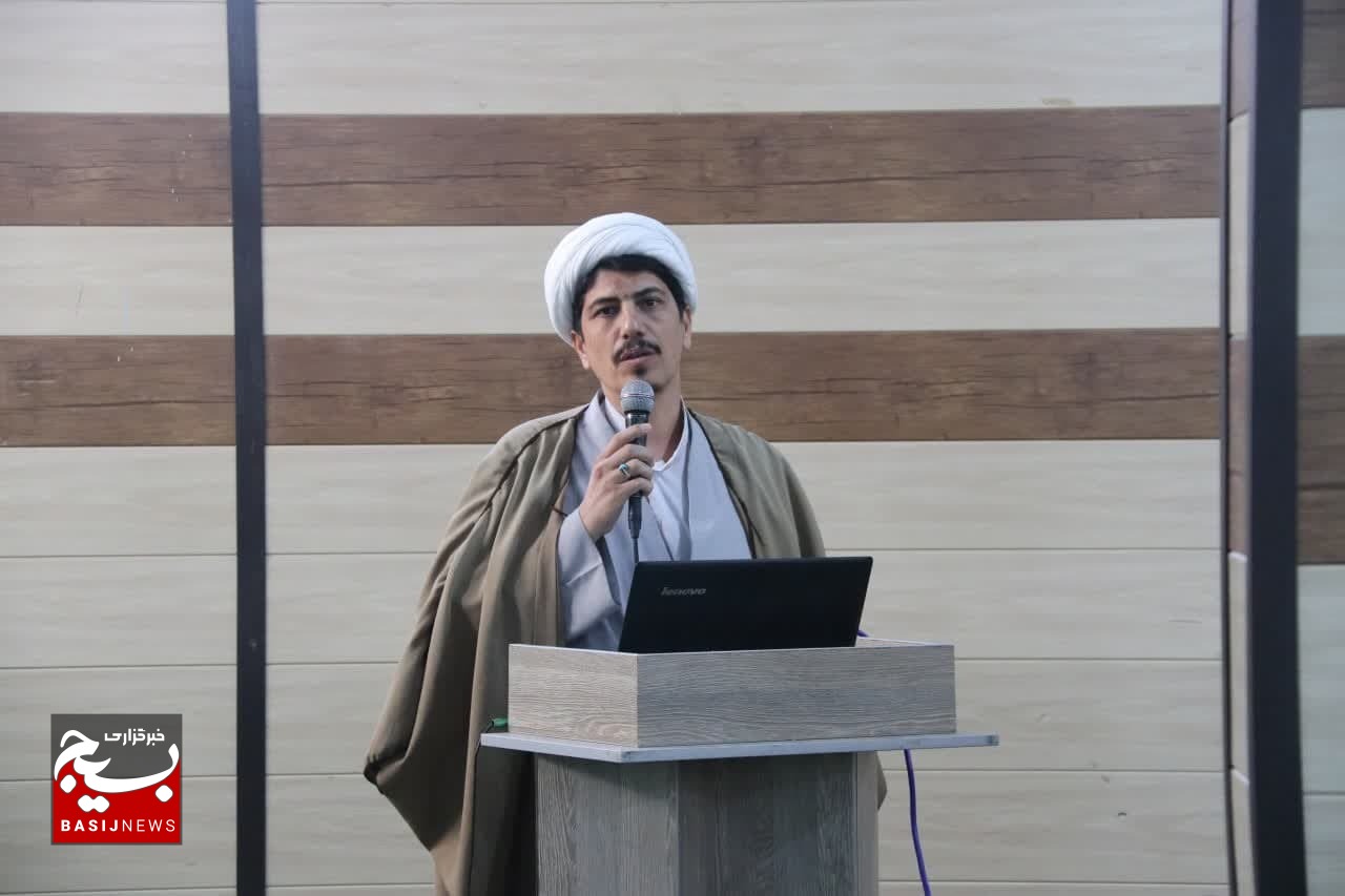 مسوول دفتر نمایندگی ولیفقیه در ناحیه امام رضا(ع) معارفه شد مسوول دفتر نمایندگی ولیفقیه در ناحیه امام رضا(ع) معارفه شد
