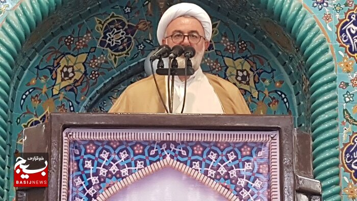 هر حرف و عملی که موجب ناامیدی مردم شود، خلاف مصالح کشور است