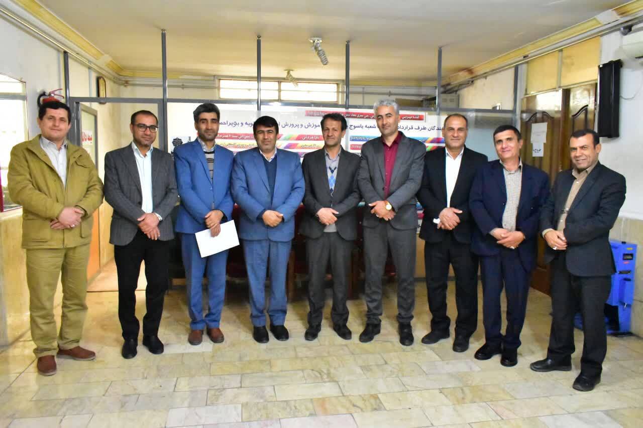 انعقاد قرار داد با ۳۸۶ مرکز درمانی جهت تسهیل درمان جامعه بزرگ فرهنگیان انعقاد قرار داد با ۳۸۶ مرکز درمانی جهت تسهیل درمان جامعه بزرگ فرهنگیان