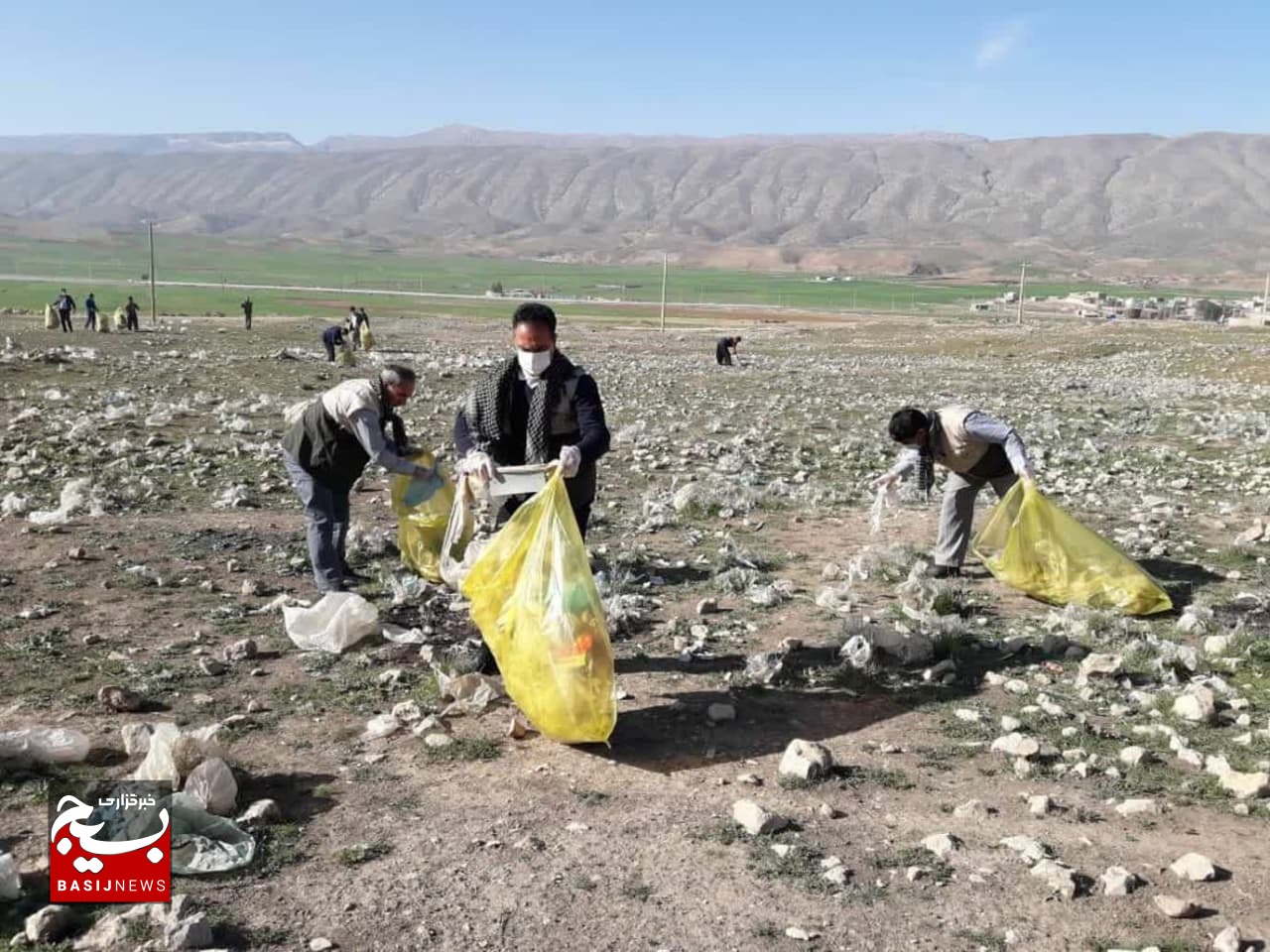 راه حاج قاسم سلیمانی را ادامه می دهیم