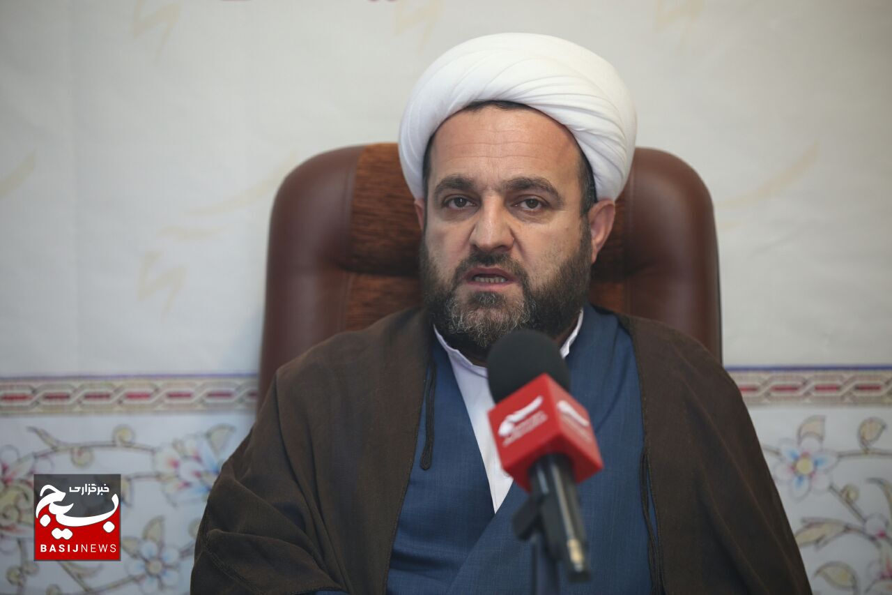 پویش ختم جمعی قرآن کریم به نیت سرباز قرآن شهید حاج قاسم سلیمانی پویش ختم جمعی قرآن کریم به نیت سرباز قرآن شهید حاج قاسم سلیمانی