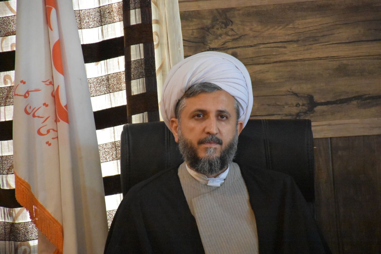 در جامعه اسلامی وقتی عزت و احترام خانواده از بین برود آن جامعه متلاشی خواهد شد / شهید سلیمانی از جمله مردان خالص و صادقی بود که برای خدا به شهادت رسید در جامعه اسلامی وقتی عزت و احترام خانواده از بین برود آن جامعه متلاشی خواهد شد / شهید سلیمانی از جمله مردان خالص و صادقی بود که برای خدا به شهادت رسید