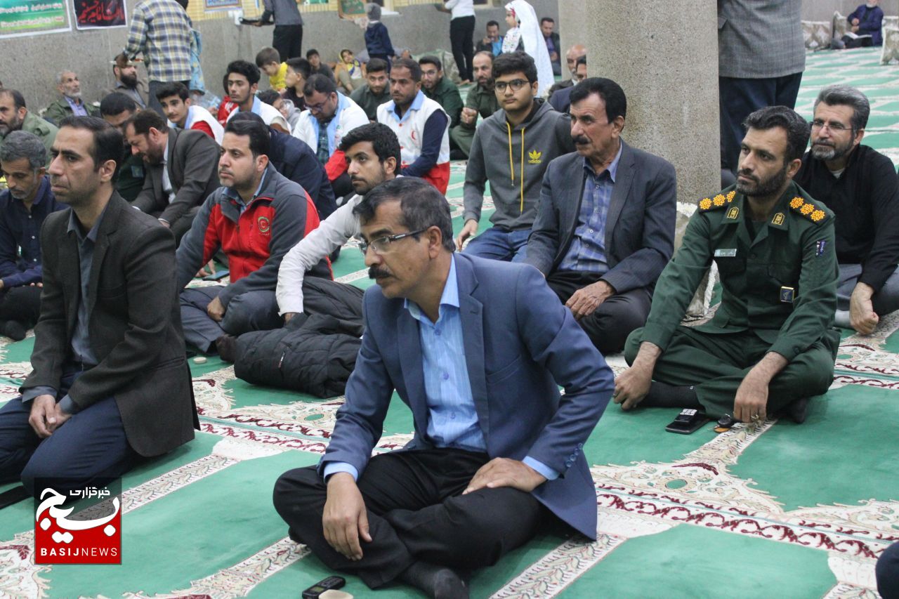 مراسم بزرگداشت شهدای کرمان در دیّر برگزار شد مراسم بزرگداشت شهدای کرمان در دیّر برگزار شد