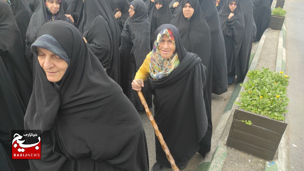 راهپیمایی مردم گیلان در پی محکومیت انفجار تروریستی کرمان