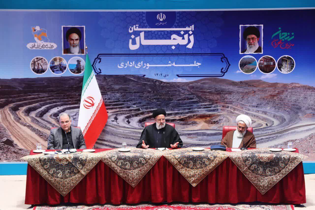 خلاقیت و نگاه جهادی عامل موفقیت در عرصههای مختلف کشور خلاقیت و نگاه جهادی عامل موفقیت در عرصههای مختلف کشور