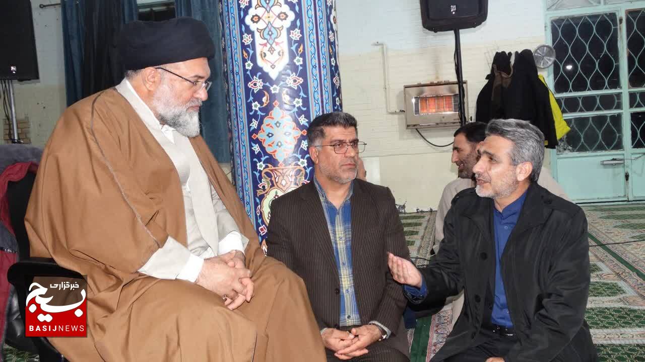 ارایه خدمات حقوقی و مشاوره ای رایگان در مسجد حضرت اباالفضل(ع) یاسوج
