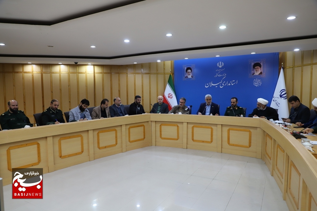 دشمن برای ایجاد فضای ناامیدی در جامعه تلاش گستردهای میکند دشمن برای ایجاد فضای ناامیدی در جامعه تلاش گستردهای میکند
