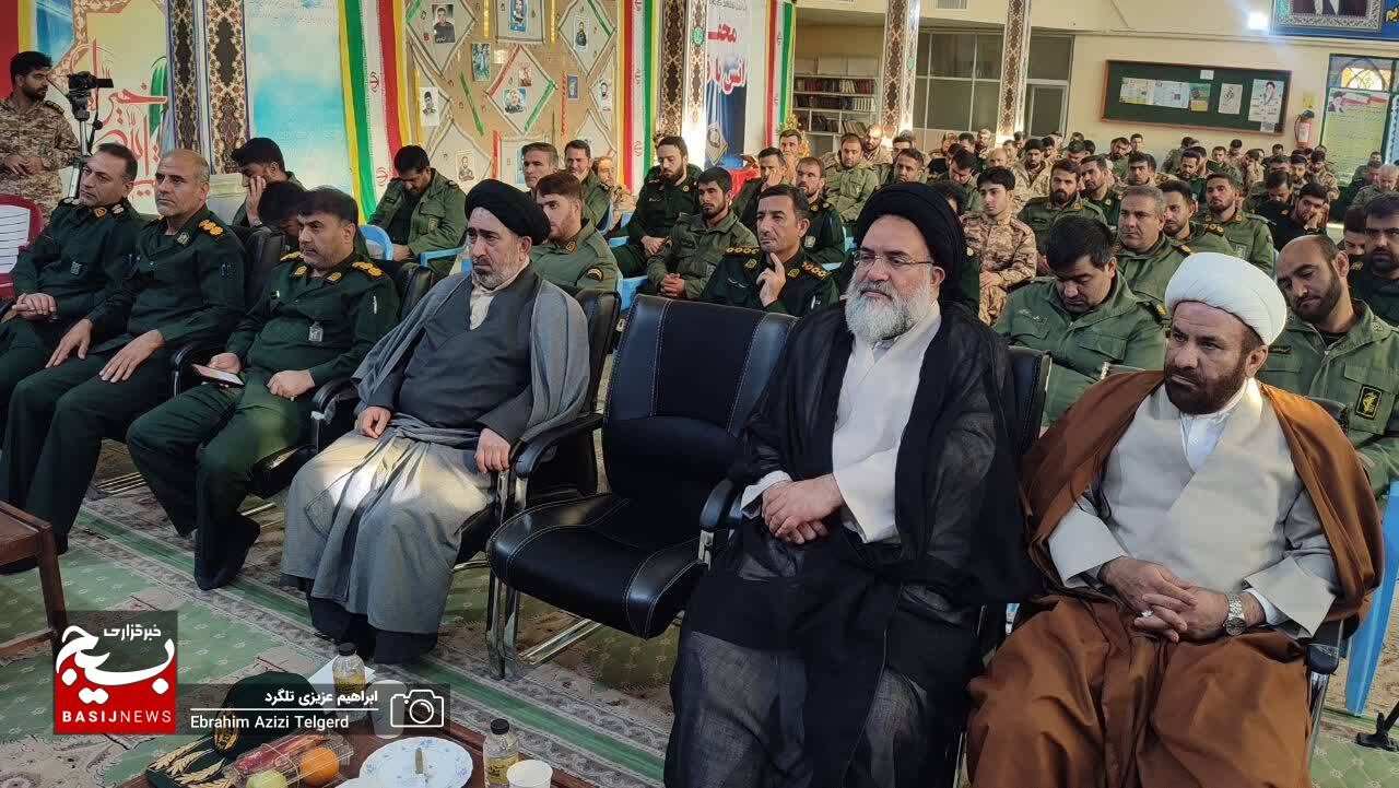 رده های برتر جشنواره مالک اشتر در تیپ 48 فتح کهگیلویه و بویراحمد تجلیل شدند