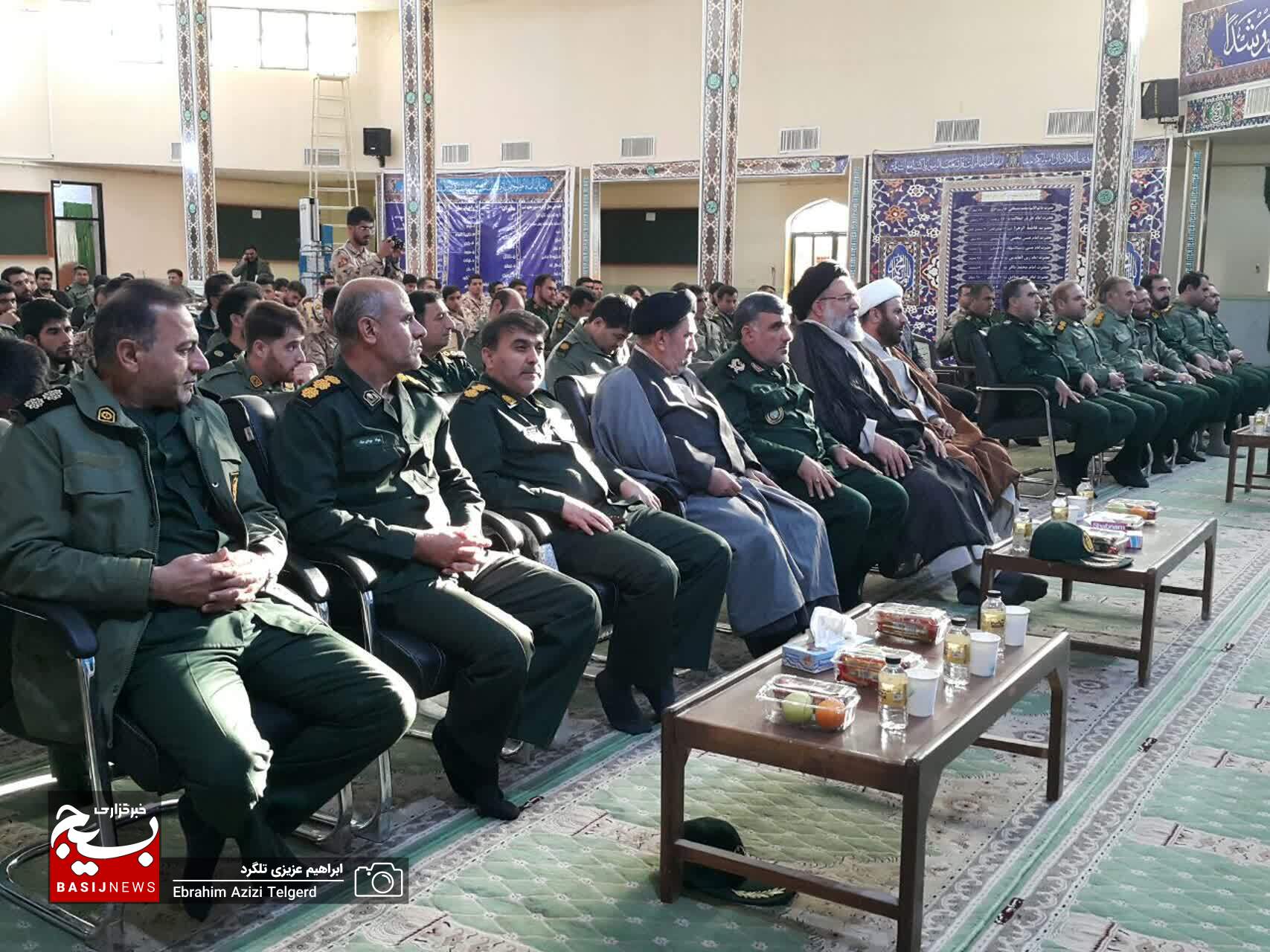 رده های برتر جشنواره مالک اشتر در تیپ 48 فتح کهگیلویه و بویراحمد تجلیل شدند