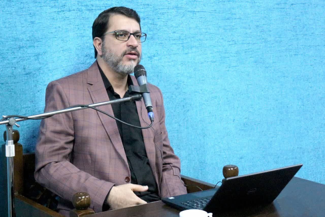 هر موقع دیدی دشمن در مقابلتان عربده میکشد بدانید که قدرتمندید هر موقع دیدی دشمن در مقابلتان عربده میکشد بدانید که قدرتمندید