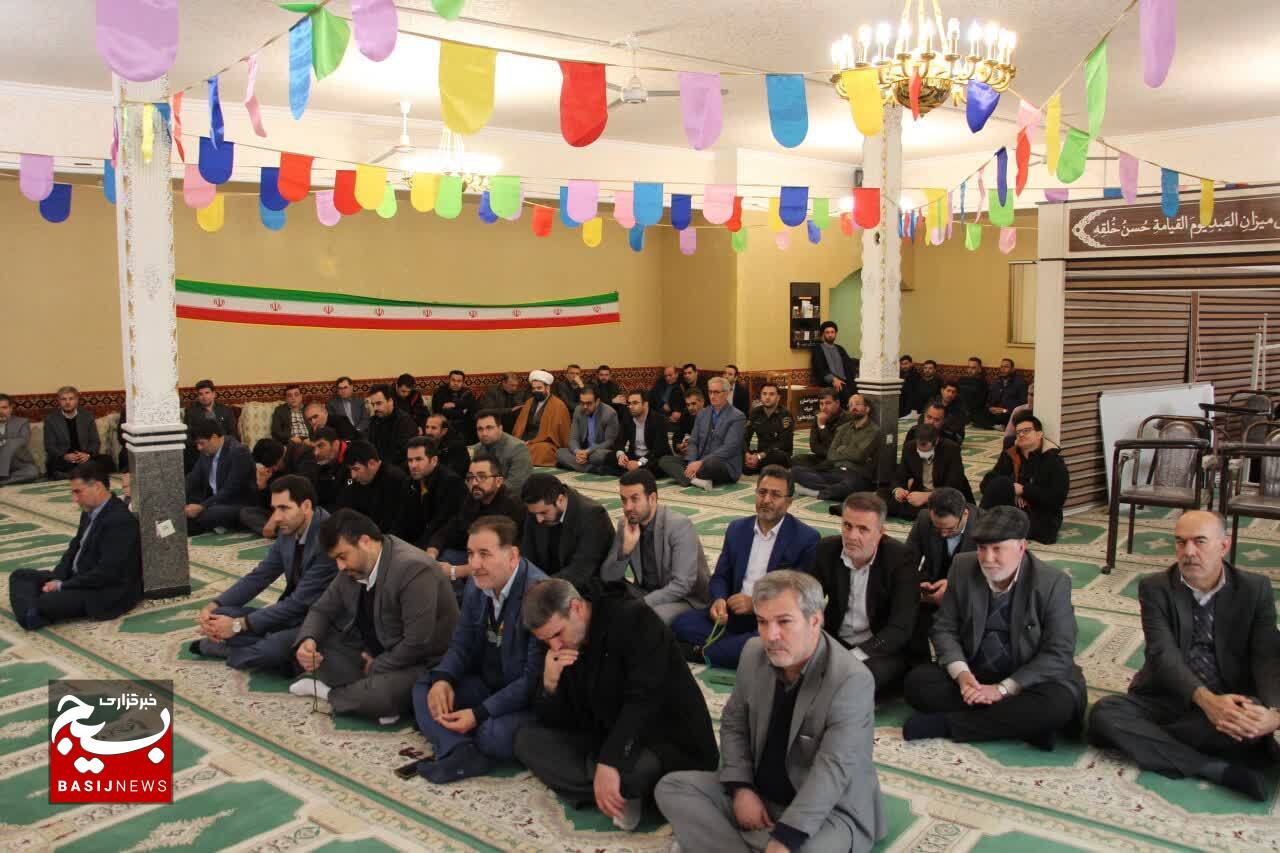 برگزاری جشن انقلاب در دادگستری استان