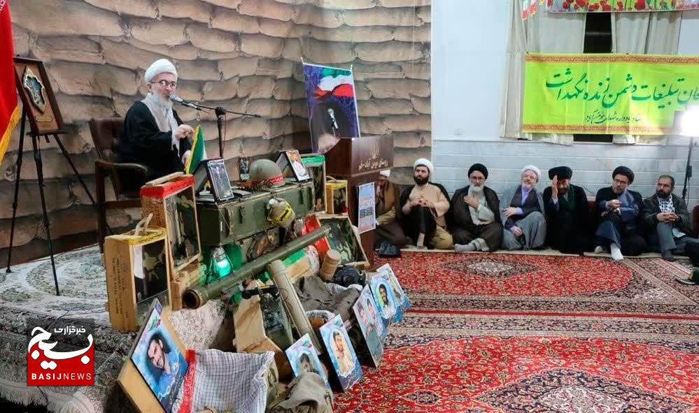 دوازدهمین یادواره شهدای روستای مومن آباد قم برگزار شد
