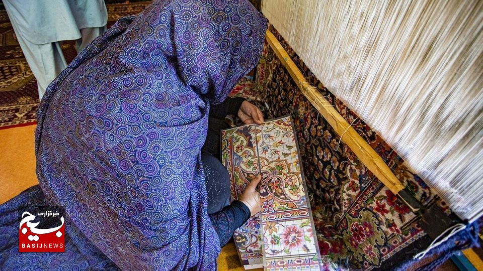 راور دیار قالیبافی