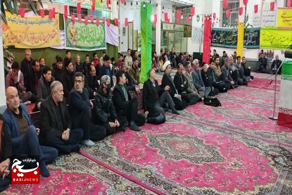 اتحاد و ایستادگی کشورهای اسلامی در مقابل استکبار به برکت انقلاب است اتحاد و ایستادگی کشورهای اسلامی در مقابل استکبار به برکت انقلاب است