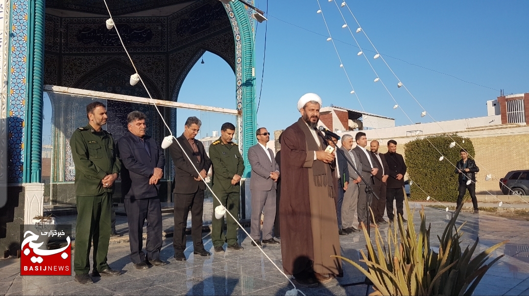 عزت نظام حاصل مجاهدت رزمندگان جنگ تحمیلی است عزت نظام حاصل مجاهدت رزمندگان جنگ تحمیلی است