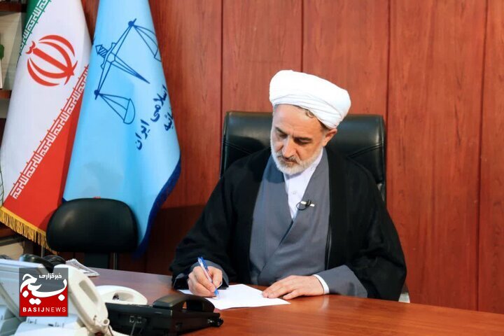 بیطرفی عوامل اجرایی در انتخابات ضروری است بیطرفی عوامل اجرایی در انتخابات ضروری است